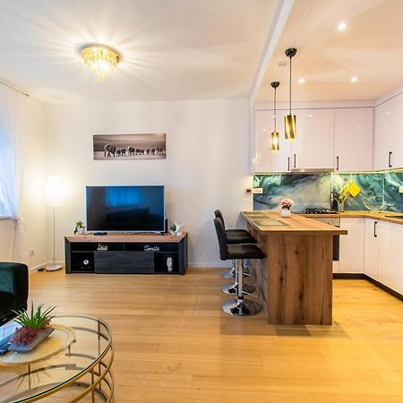Flexible Selfcheckins 38 - Zagreb - Garage - Loggia - New - Luxury - Apartment ภายนอก รูปภาพ